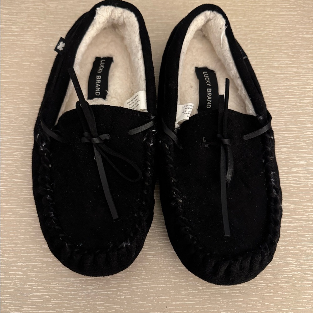 Lucky Brand Kids Black Moccasins size 13-1